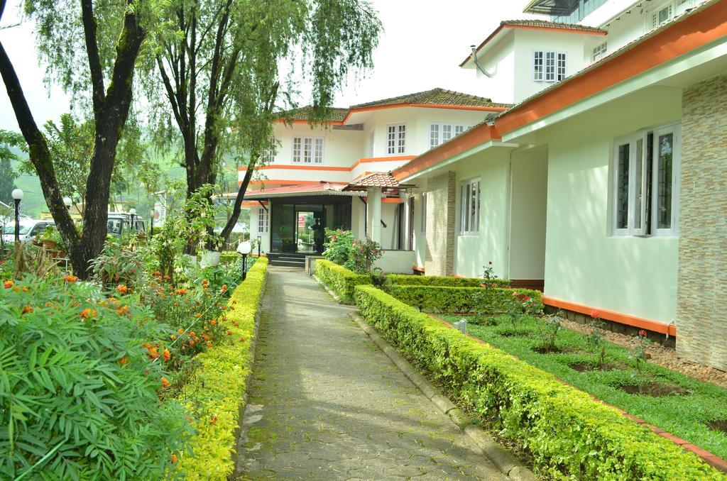 Royal Retreat Hotel Munnar Exterior photo