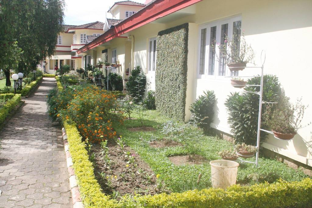 Royal Retreat Hotel Munnar Exterior photo